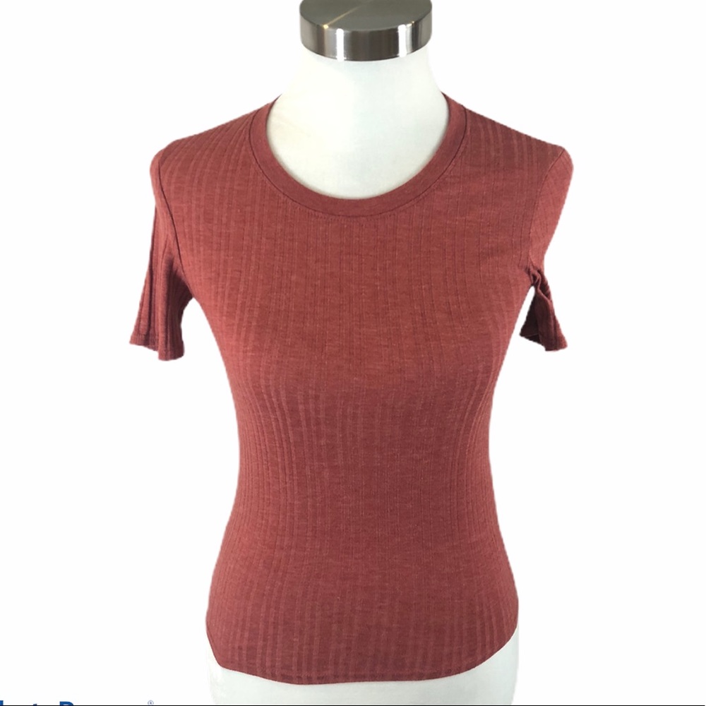 TopShop Ribbed T-Shirt Rust/Red Size 4